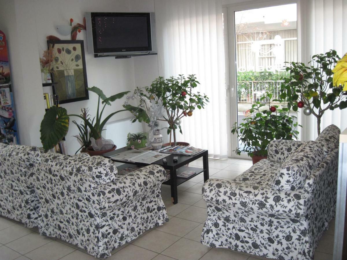 Residence Nobel Rimini Exterior photo